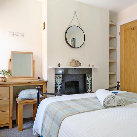 Four Priory Road, 치체스터 외부 사진